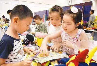 学校举办跳蚤市场卖什么好