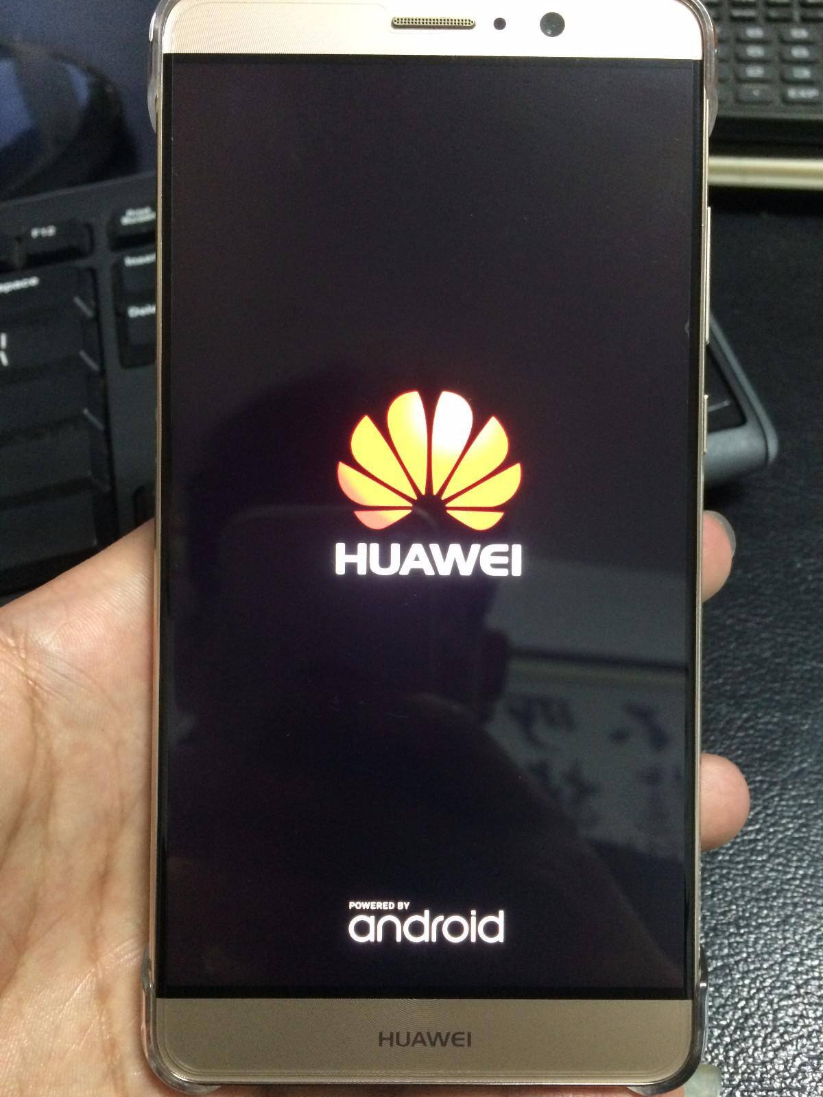华为手机突然黑屏无法开机死机是什么原因