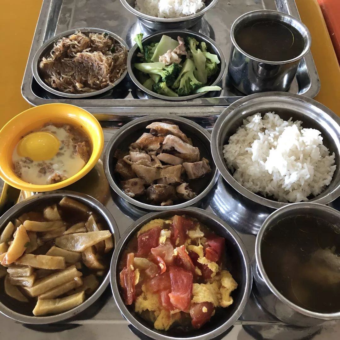 暴富从承包食堂开始[美食]