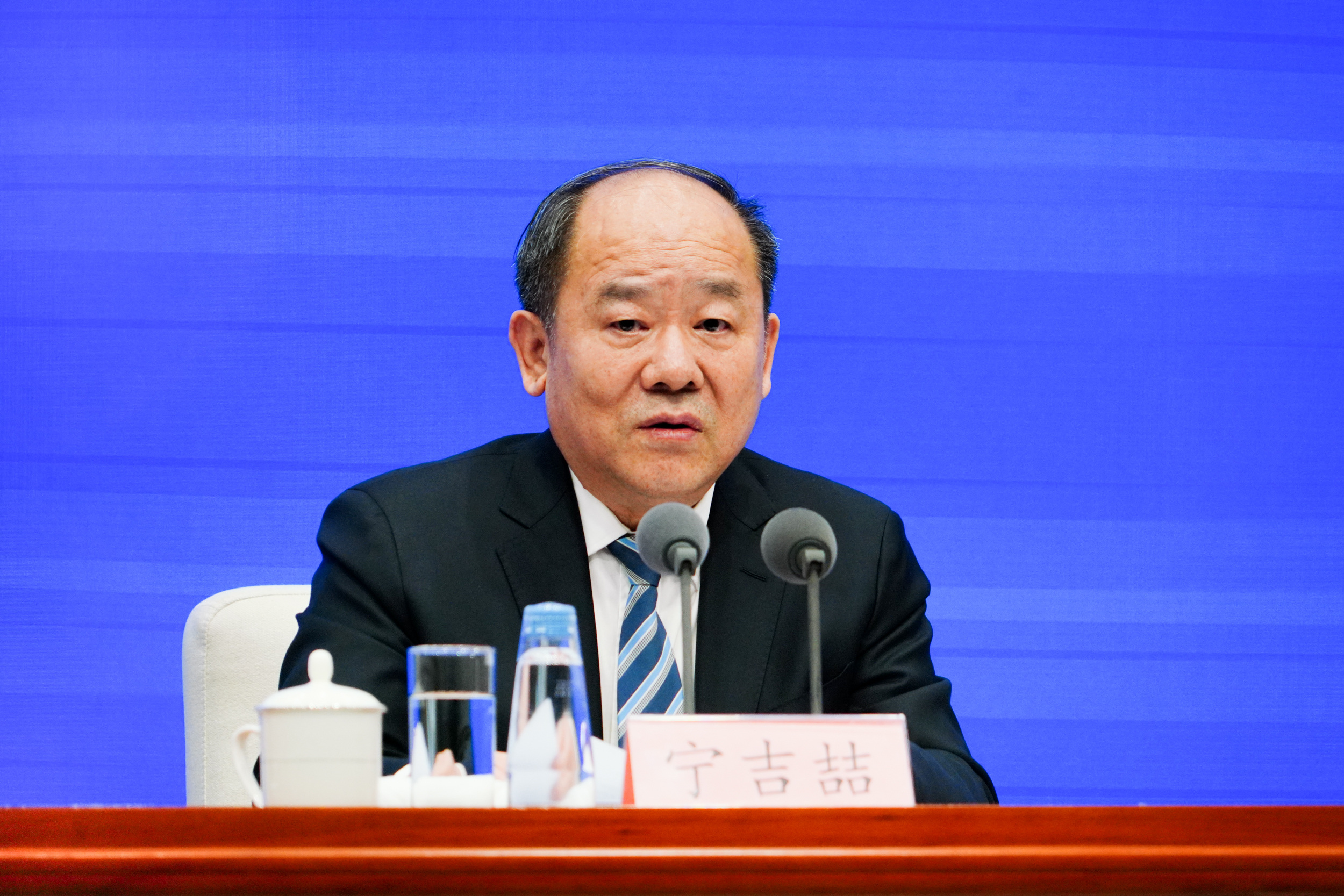 国家省统计局副局长级别什么级别