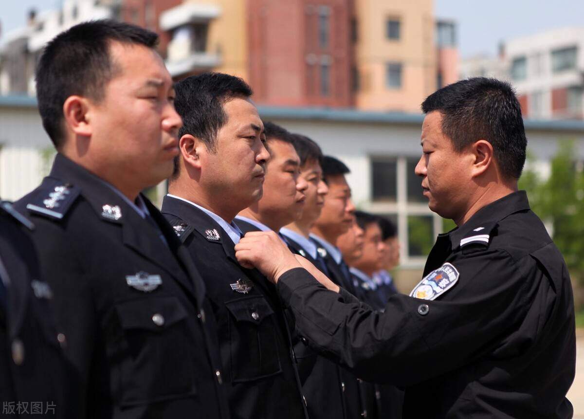 公务员狱警工资一般多少