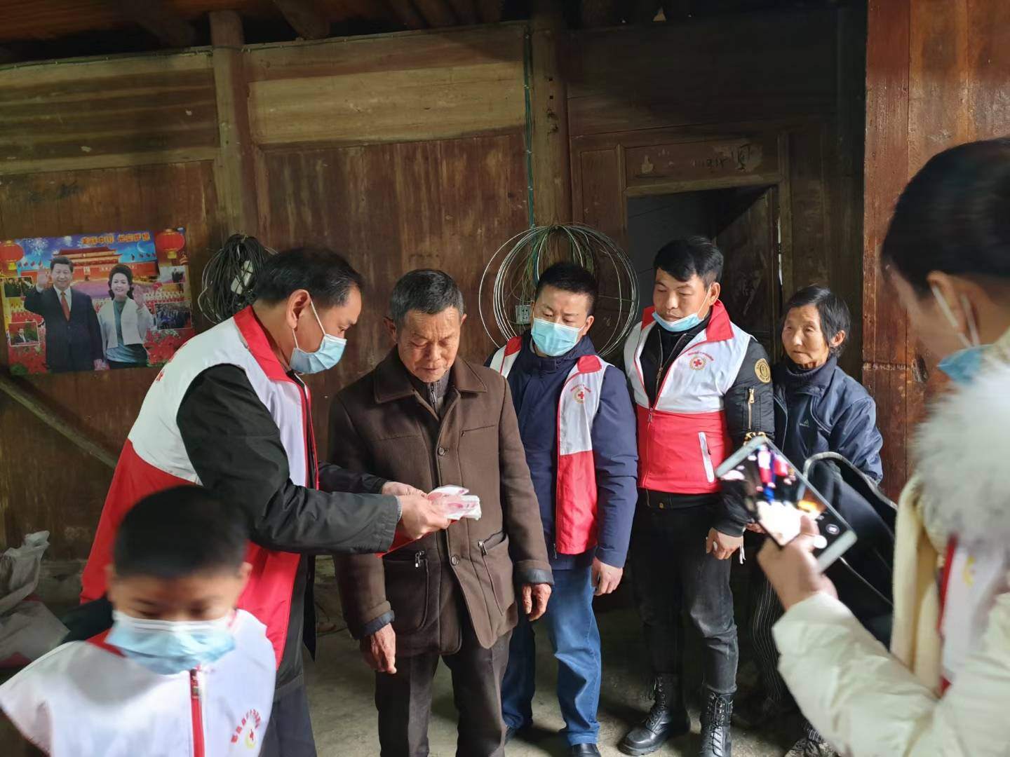 土塘镇镇长邢彬