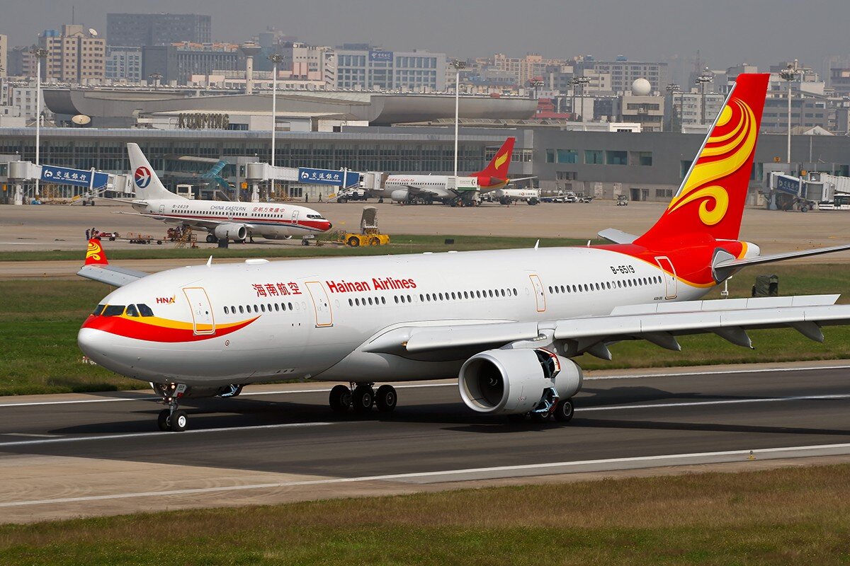 空乘工资多少钱一个月