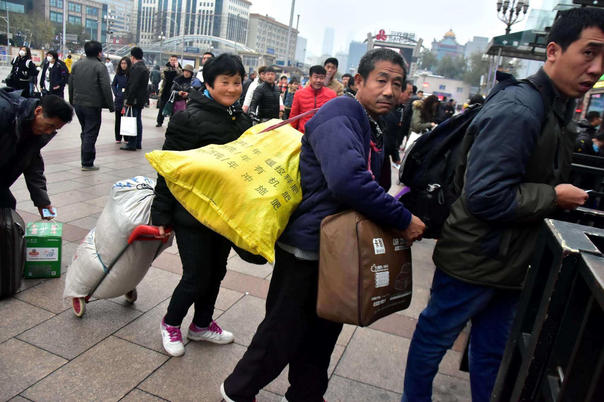 普通人打工做什么工作能月入过万
