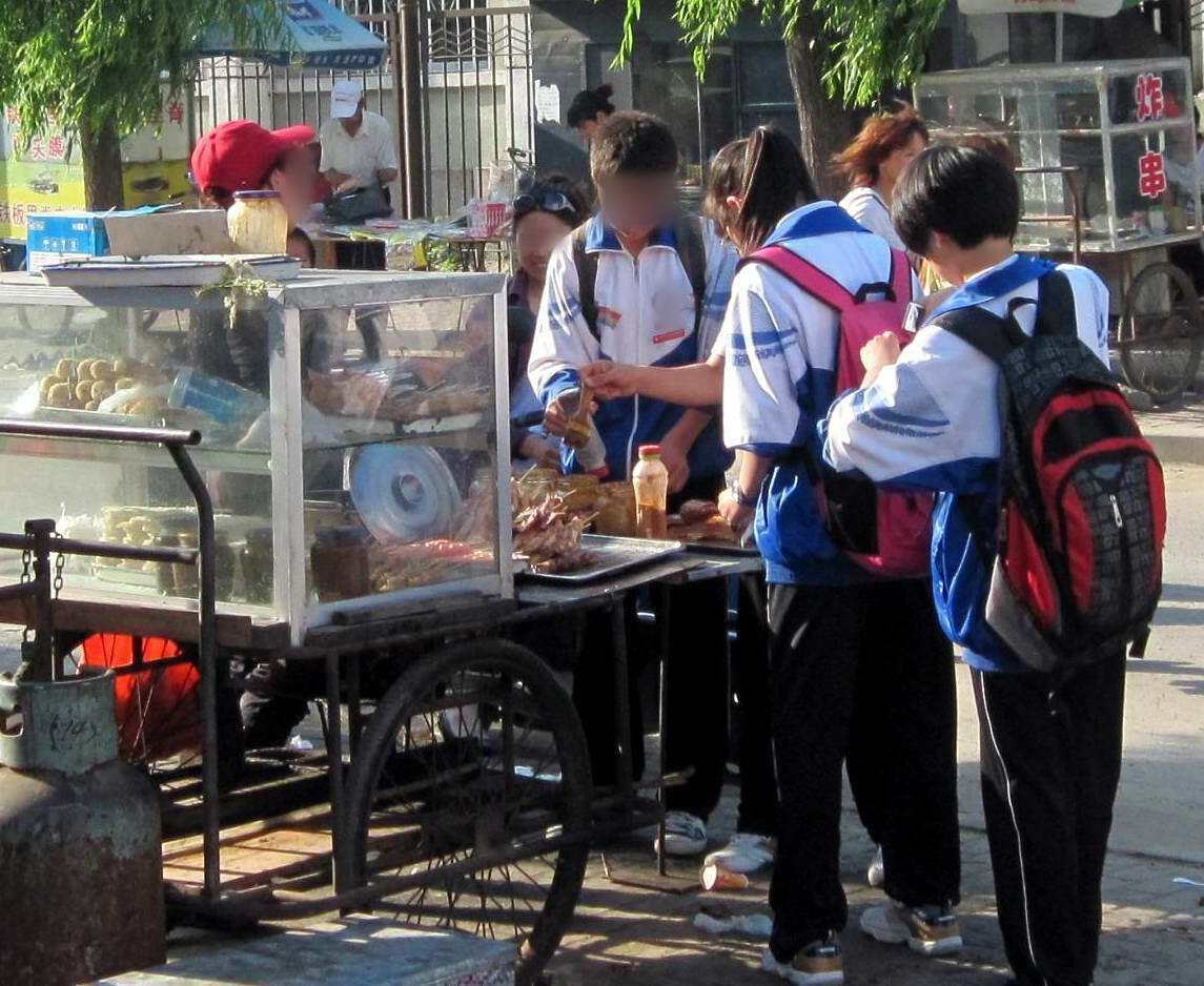 公园门口适合做什么小生意