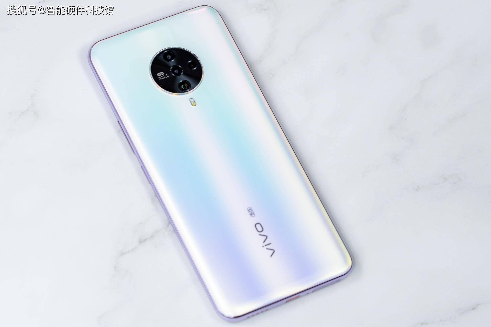 vivo x90与x90s的区别