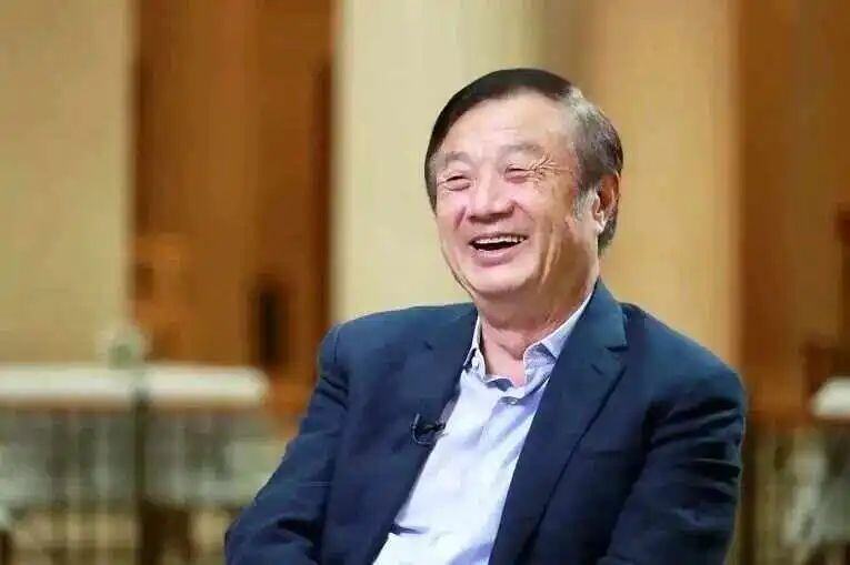 AI见闻｜谷歌被俄罗斯罚款25位数，超全球GDP，谷歌25%新代码由AI生成，掌握提示词工程成关键钥匙