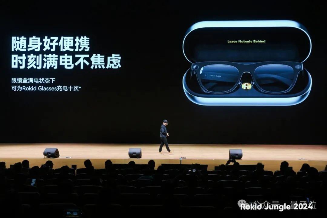 2499，AI浓度爆表！戴上这副眼镜，一句话点咖啡/实时翻译/AR导航全搞定